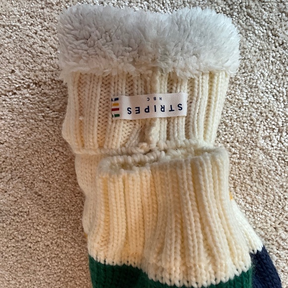 Hudson Bay Striped, Faux fur Lined Socks Slipper - Picture 2 of 2